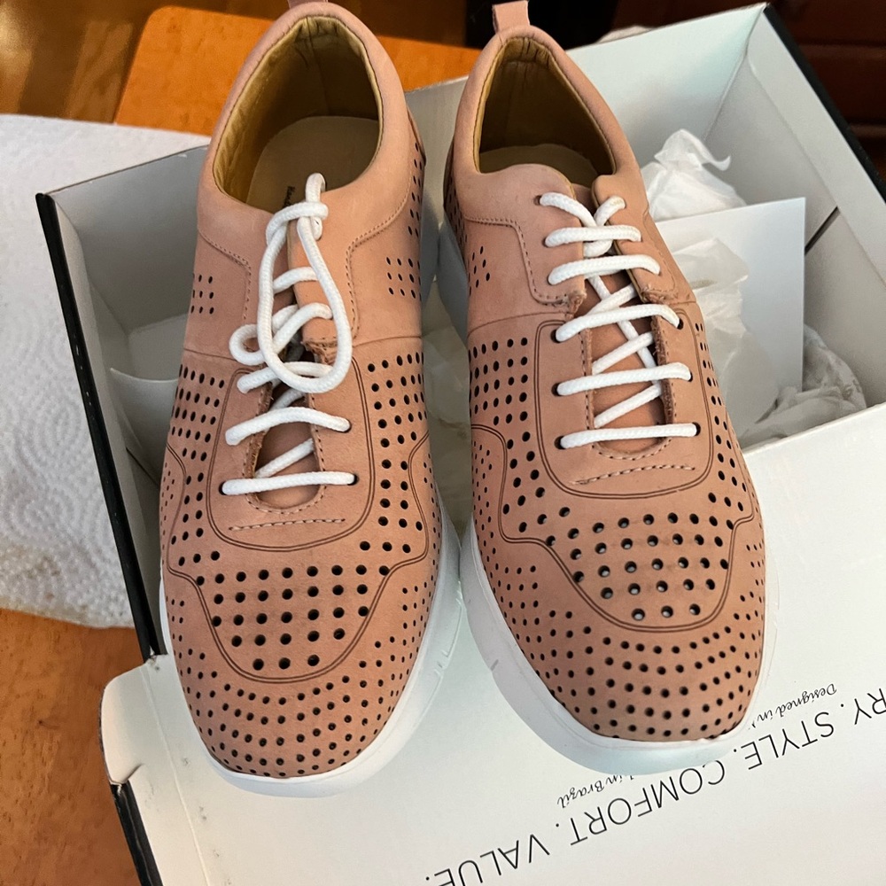 Marc Joseph sneakers